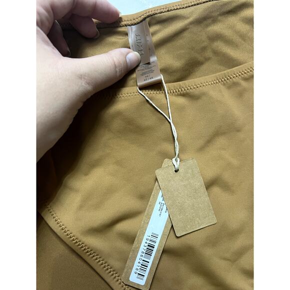 NWT Skims Dippy Tie Swim Bottoms Almond color New with Tags 4x Recycled Material - Picture 6 of 6